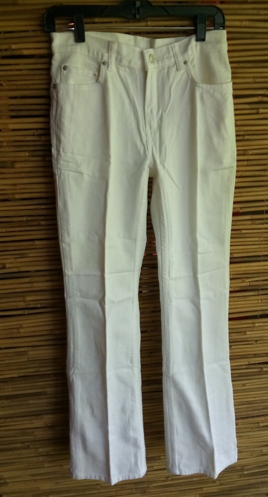 Jordache 3/4 28 Bright White Jeans